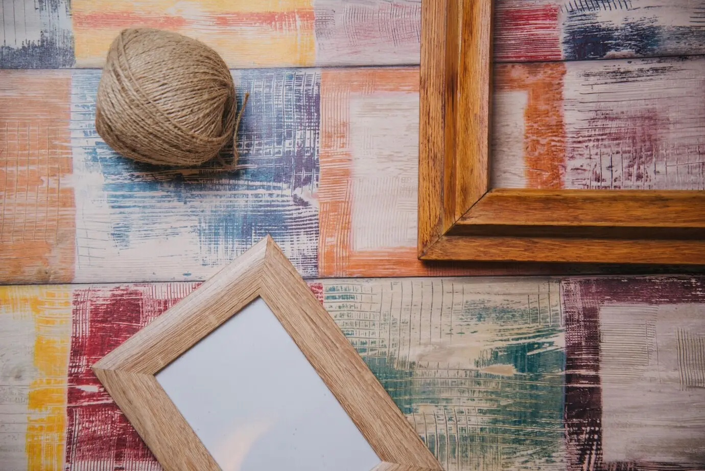 Detailaufnahme von Rahmen und Wolle